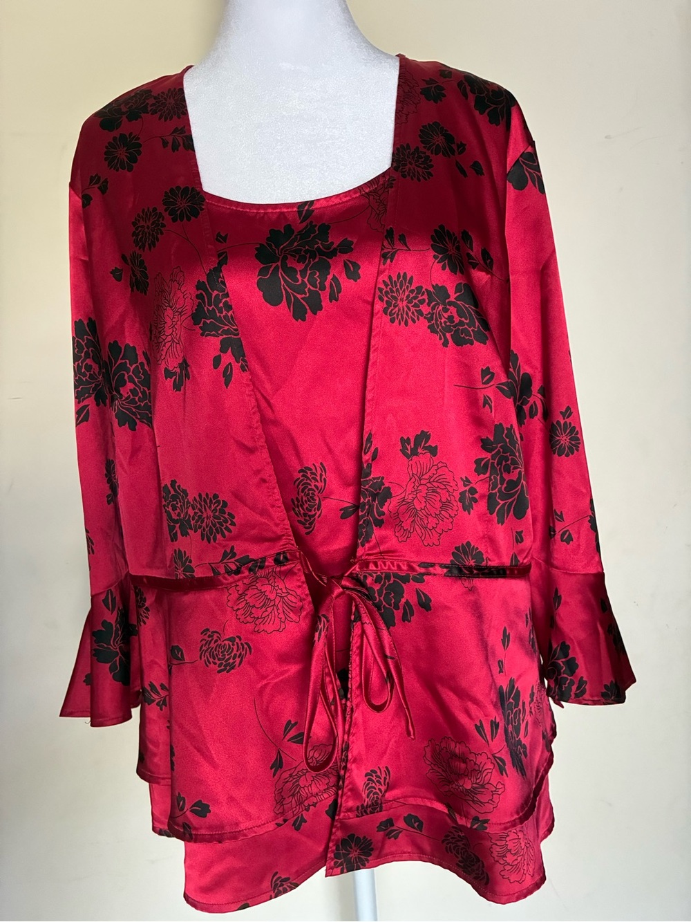 Kim Rogers Signature Red Black Floral Satin Blouse & Tie Front Layer Set XL